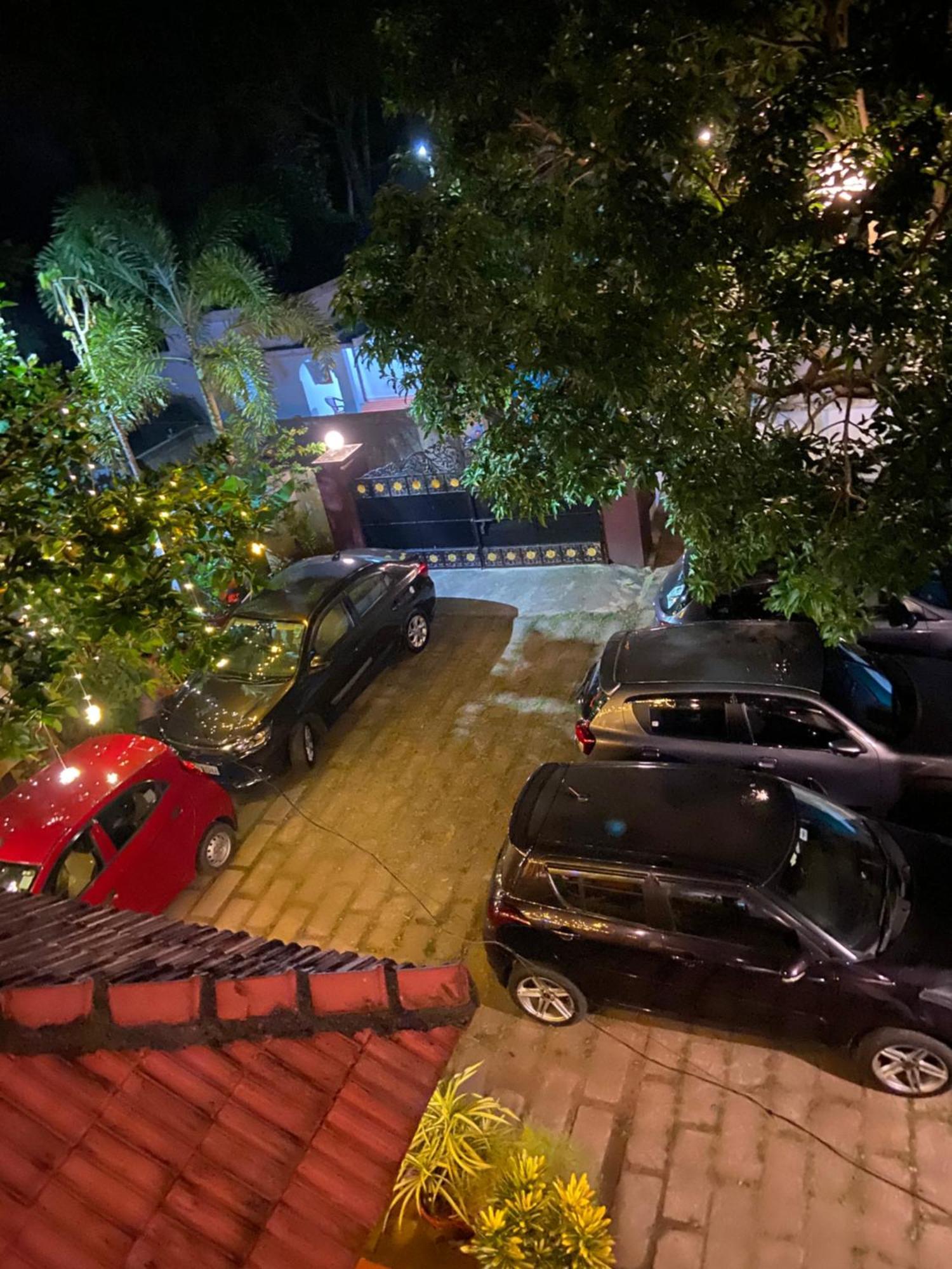Dove Cottage Cherai Beach Εξωτερικό φωτογραφία