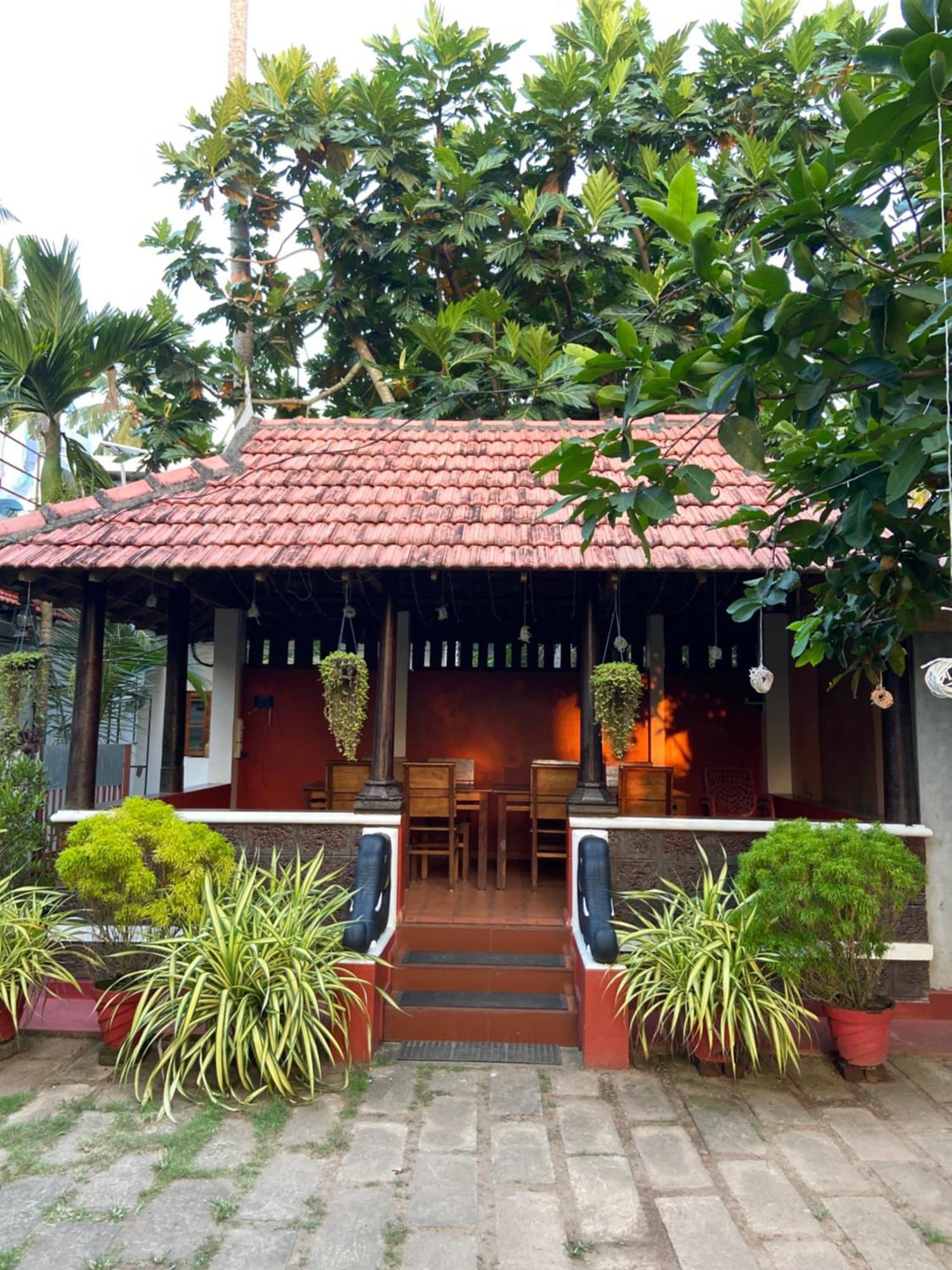 Dove Cottage Cherai Beach Εξωτερικό φωτογραφία